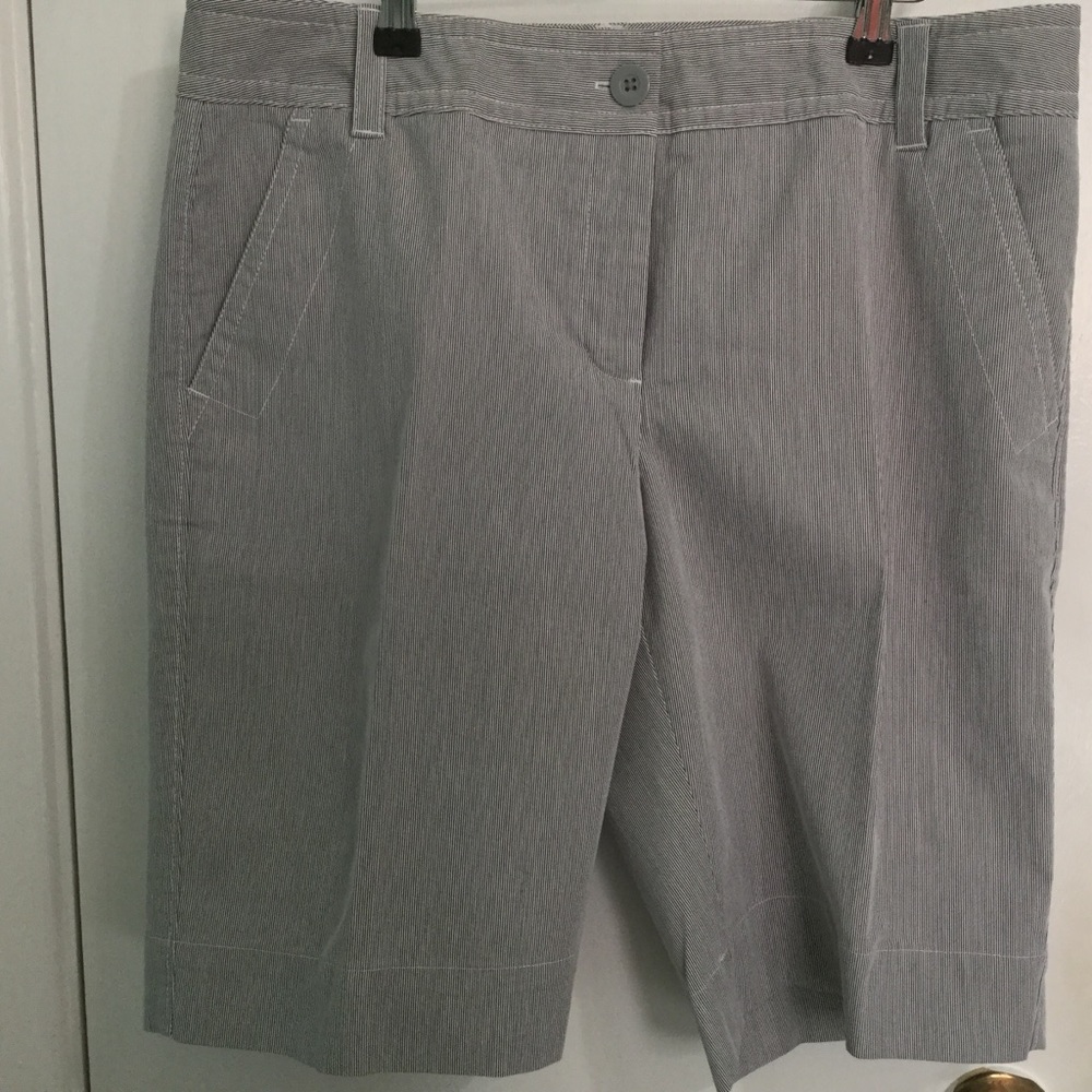 Apostrophe - Gray  Bermuda Shorts